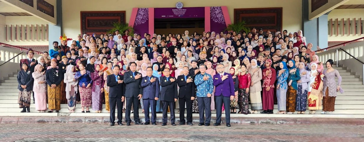 Pelantikan dan Pengambilan Sumpah Dokter Hewan Baru Fakultas Kedokteran Hewan Universitas Gadjah Mada